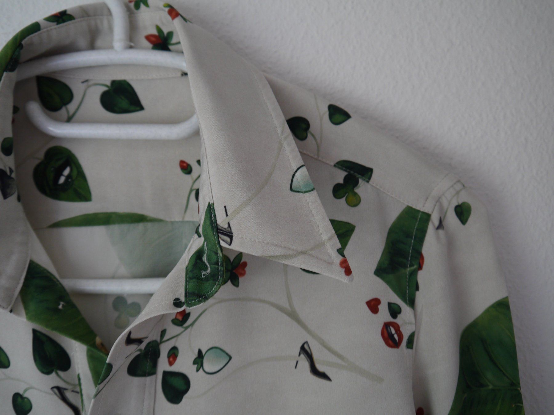 Bally Camicette: BALLY Bluse aus Seide – Usato da Hagendorn venduto da Blaf 1