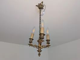 Vintage Style Chandelier - Elegant Lighting