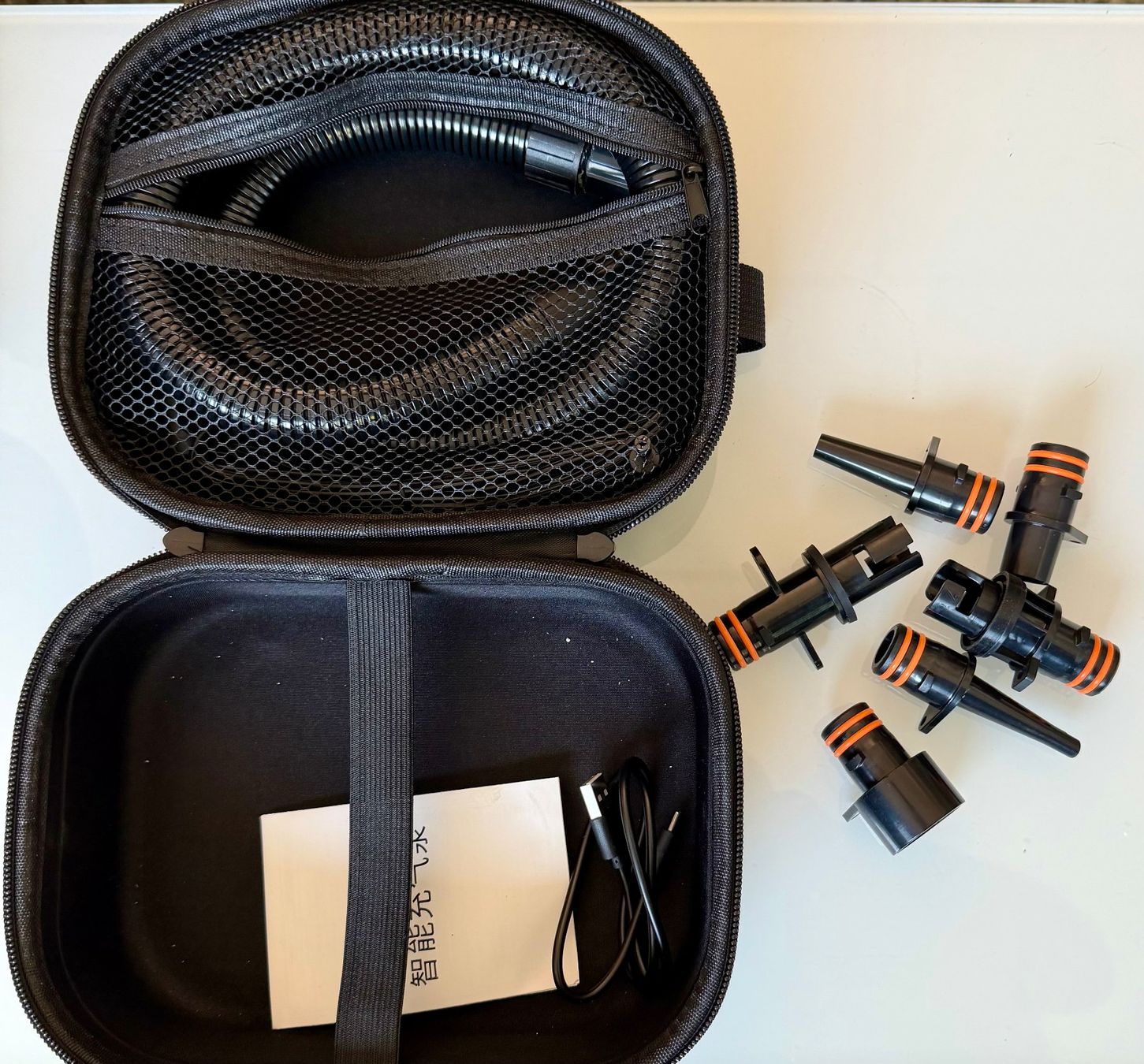 Pompe & Parti di ricambio: Pompe à air électrique rechargeable 80W – Nuovo e nell'imballaggio originale da Savigny venduto da studiocartepostale 2