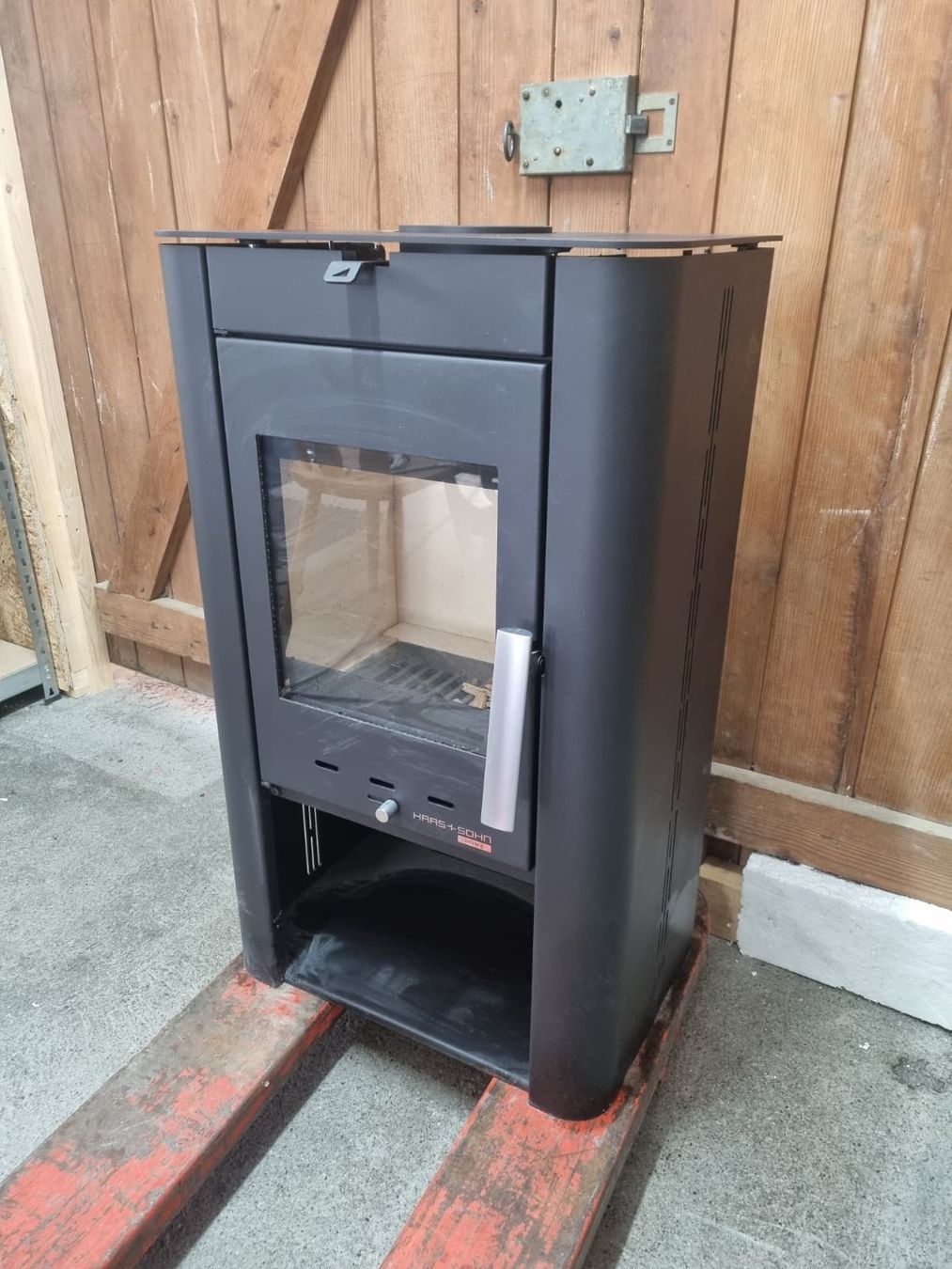 Stufe caminetto: Holzofen Haas & Sohn neu – Nuovo (secondo la descrizione) da Ilanz venduto da fruitdude 1