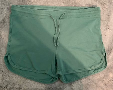 Kurze Shorts für den Sommer, Gr L