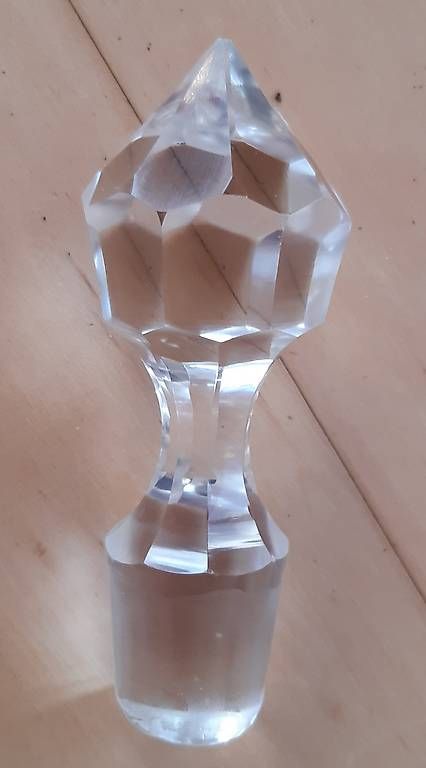 Caraffe: Antike Glaskaraffe mit Stöpsel – Usato da Schaan venduto da jud_59jg 3
