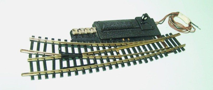 Fleischmann Modellini di ferrovie: Fleischmann HO 1723AR: Bogenweiche rechts, elektr. P. 2,7 mm – Usato da Brüttisellen venduto da Rentner44zh