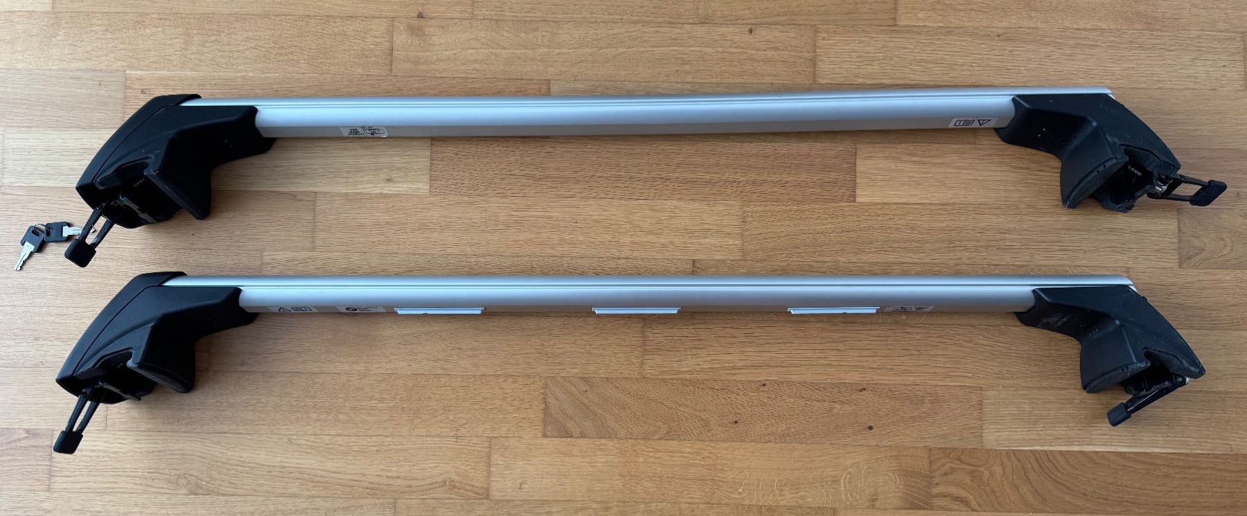 Portapacchi: Original BMW E84 Dachträger, zwei Abdeckkappen fehlen – Usato da Rombach venduto da Kickgoal