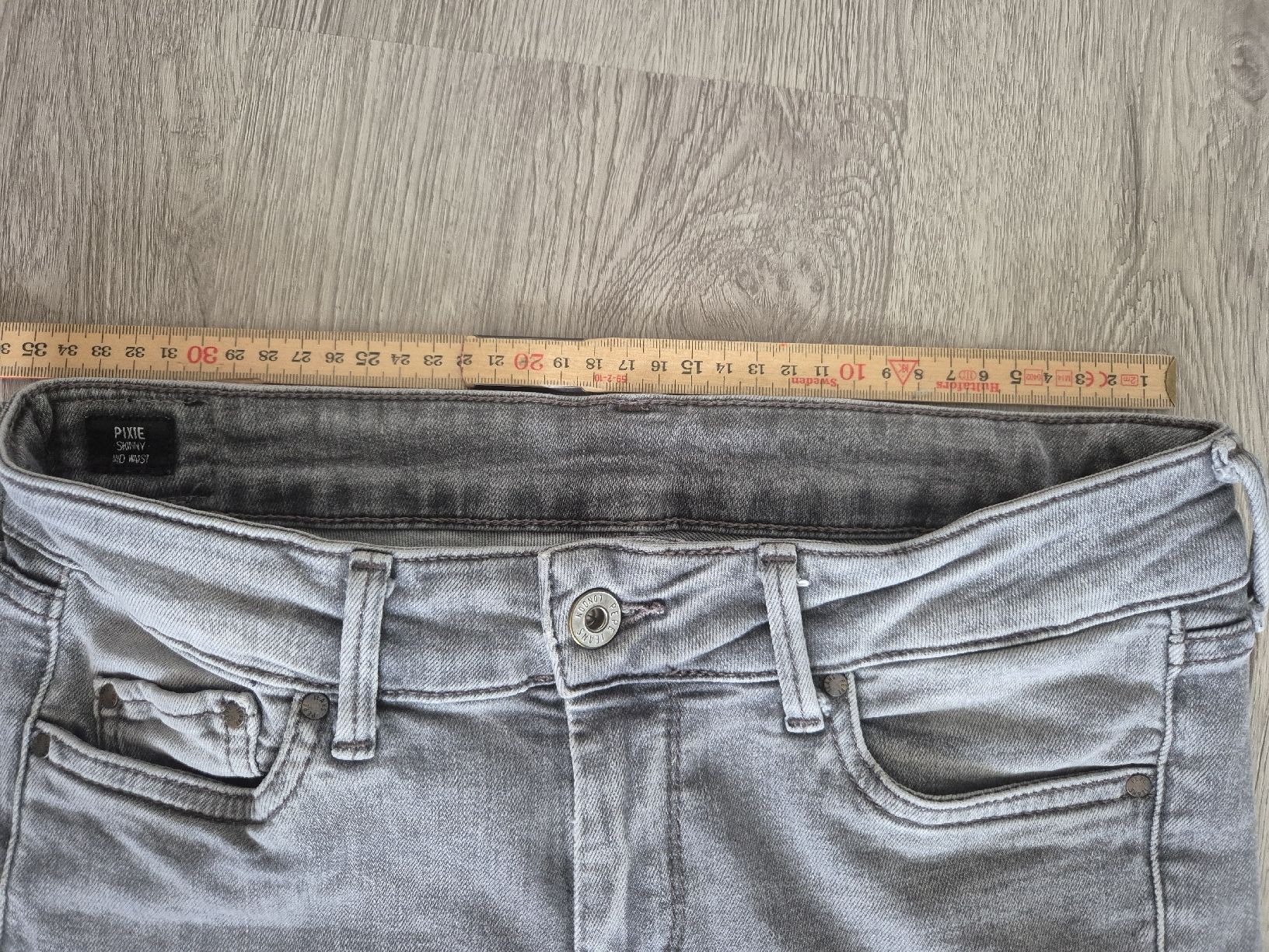 Pepe Jeans Jeans: Pepe Jeans Hose Gr. 27/30 – Usato da Weisslingen venduto da monkeyboarder 1