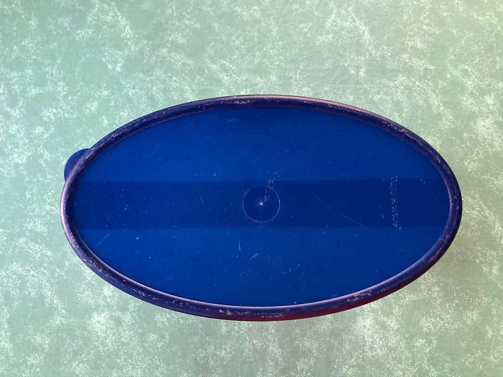 Recipients et similaires: Tupperware Vorratsbehälter, 5 Liter Fassvermögen – D'occasion à Stadel par mont71 4