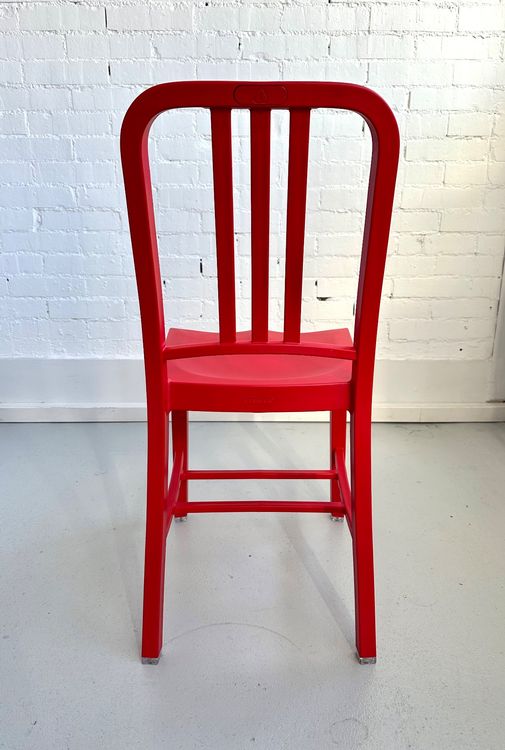 Photo 3 of 8 in A History of Modern Chairs by Kate Santos from Emeco's 111 Navy Chair
