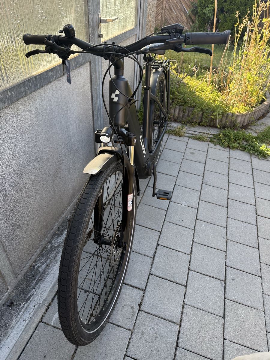 Cube Vélos: Cube Damen E-Bike mit Bosch Performance Line Motor  – D'occasion à Oberentfelden par speed_71 4