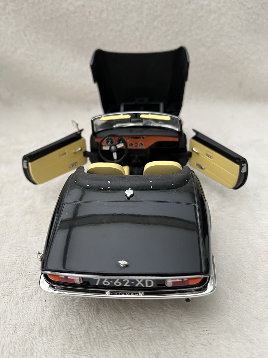 Triumph Modellini d'auto: Triumph Spitfire MKIV – Nuovo (secondo la descrizione) da Oberweningen venduto da mer_2yn9 4