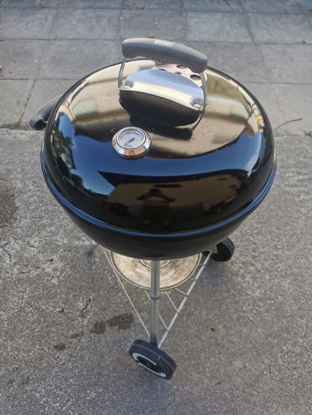 Weber Grills: Weber Holzkohle Grill – Gebraucht aus Schellenberg von amicars1984