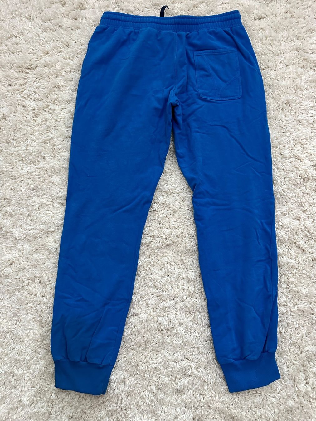 Adidas Pantaloni: Adidas Hose Gr.S – Usato da Bern venduto da BrandVilla 1