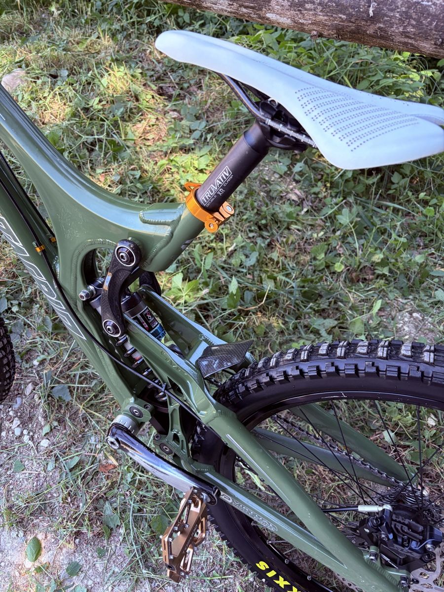 Santa Cruz Biciclette: Santa Cruz V10 MK3 – Usato da Zuchwil venduto da michael9 2