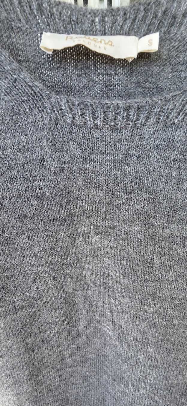 Top: Débardeur /Top laine gris taille S – Usato da Yverdon-les-Bains venduto da van_dq65 9