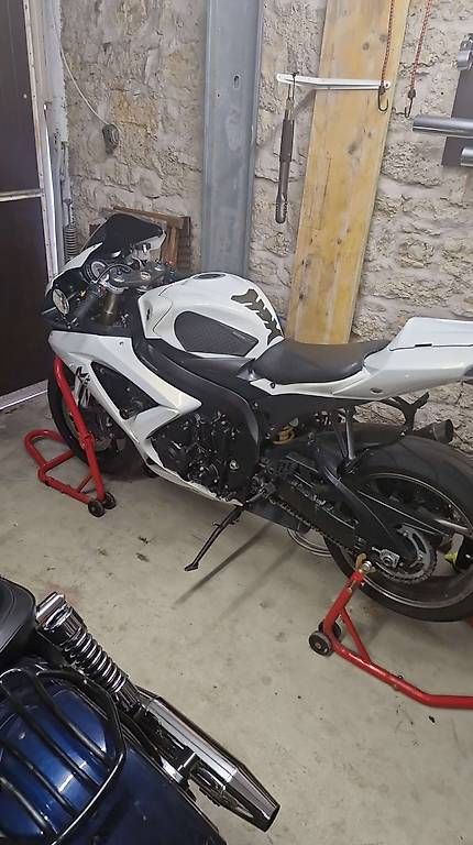 Suzuki Strada: Suzuki gsx-r 600 k9 – Usato da Reinach BL venduto da sch_r8cb 1