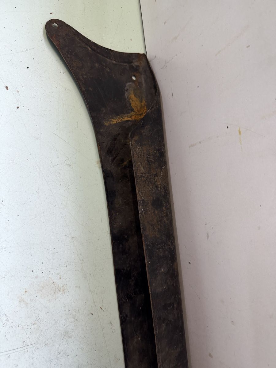 Tutti i ricambio per moto: MAICO 175 - cache latéral / seitenschutz original   – Usato da Courtételle venduto da claude41 5