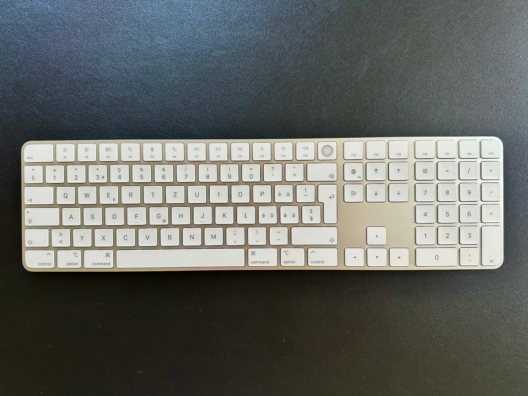 Apple Tastaturen: Apple Magic Keyboard – Gebraucht aus Seon von pav_dcw2
