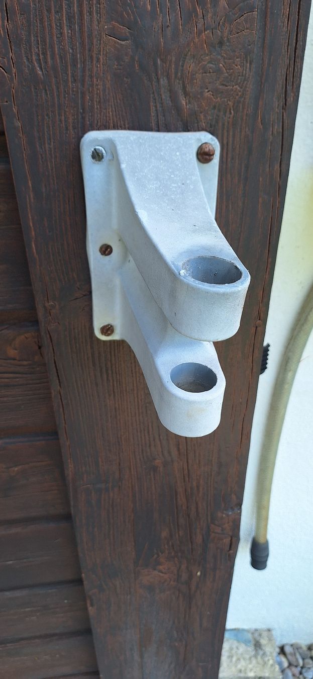 Rohre & Schläuche: Schlauchrolle - sehr gebraucht - funktioniert einwandfrei – Gebraucht aus Männedorf von Livingston 1