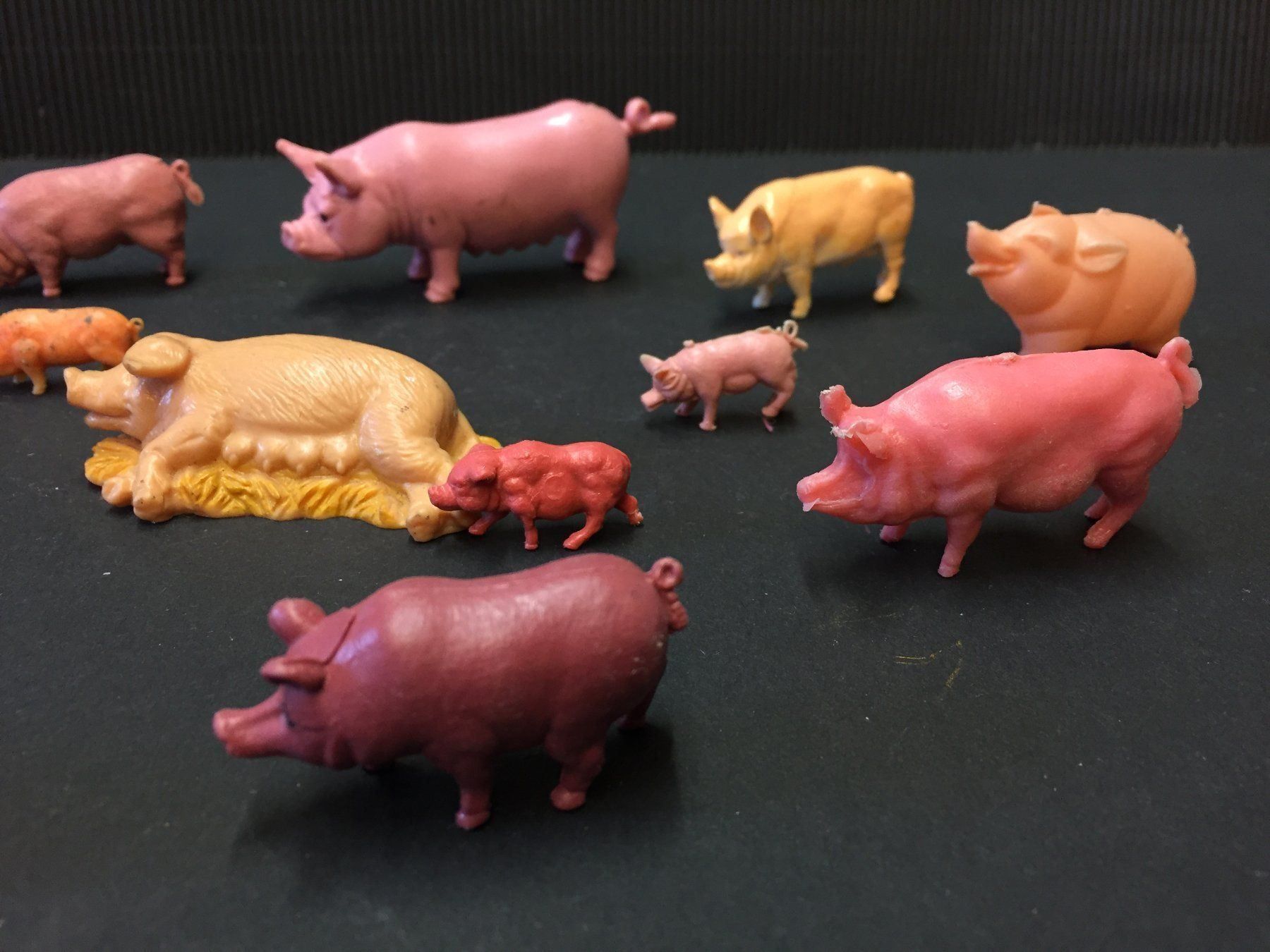 Giocattoli: 13 Schweinfiguren – Usato da Schaffhausen venduto da vintageville 4