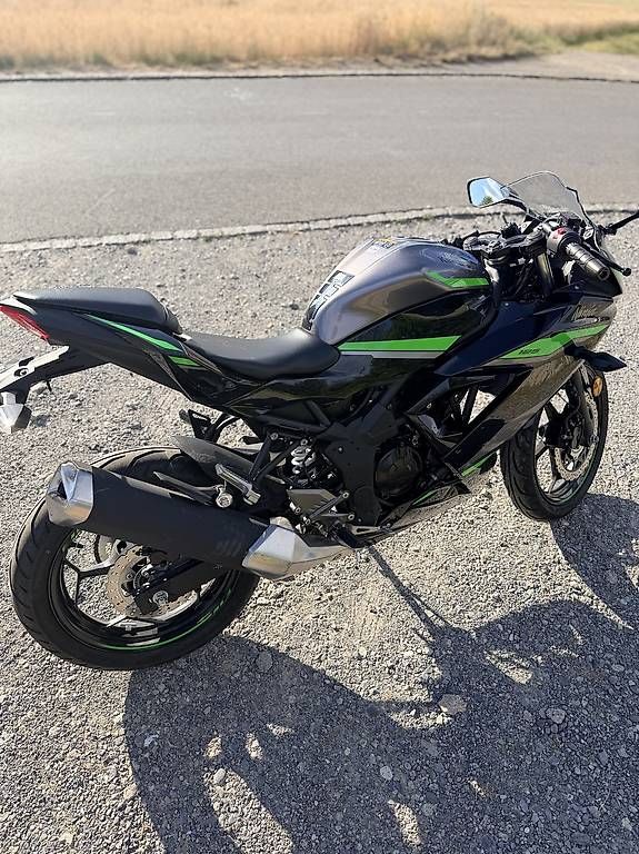 Strada: KAWASAKI NINJA 125 – Usato da Fahrwangen venduto da kry_5kbd 2