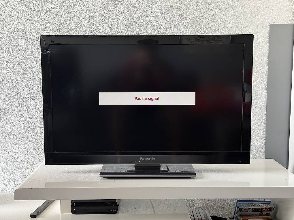 Panasonic Appareils TV: Téléviseur Panasonic 32 (82 cm) – D'occasion à Savièse par johanncc01