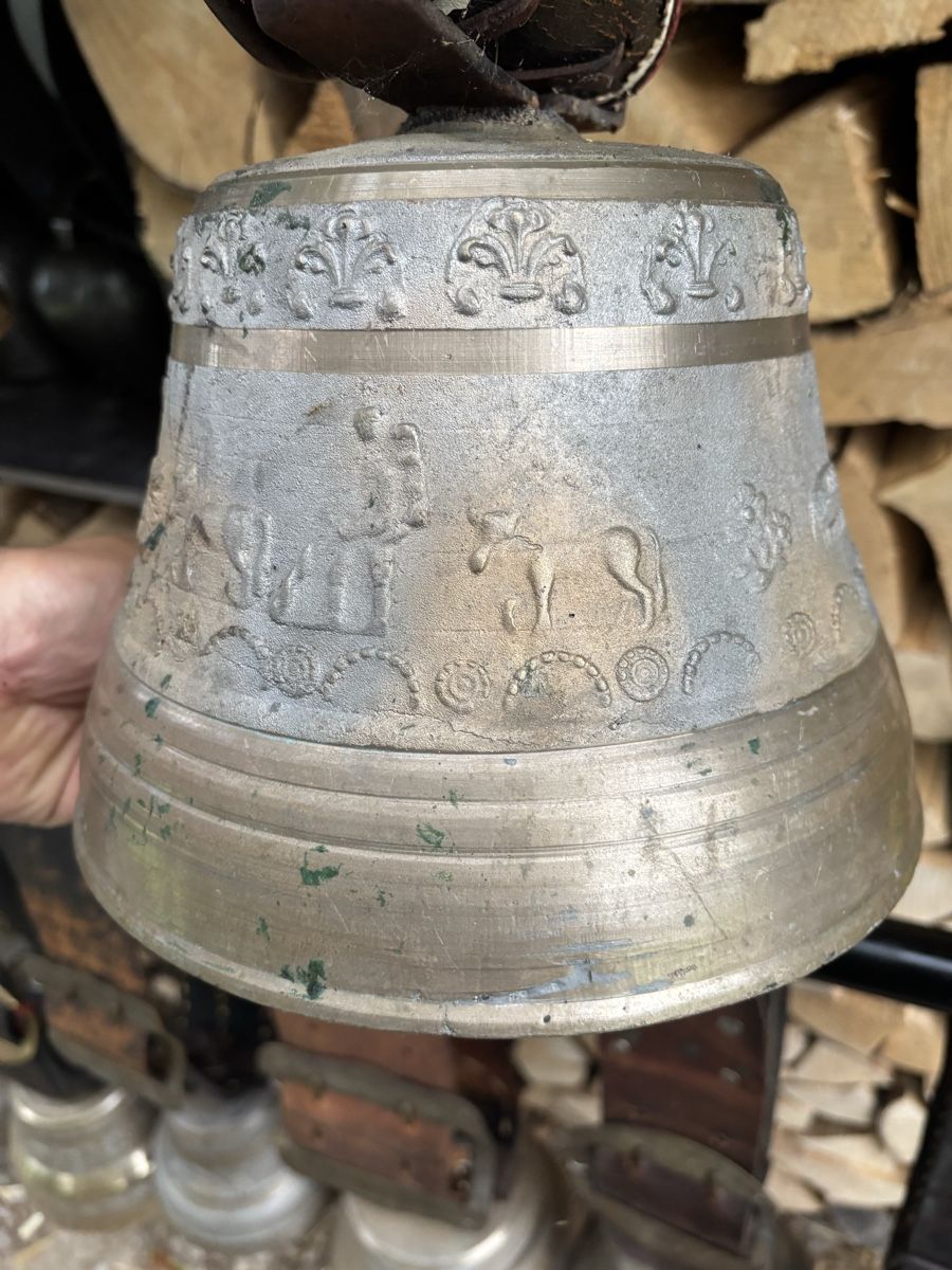Campanacci mucche: Glocke Gusset  – Usato da Schangnau venduto da Roseggli82 3