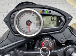 Kawasaki z750 2010 - Preis ist verhandelbar