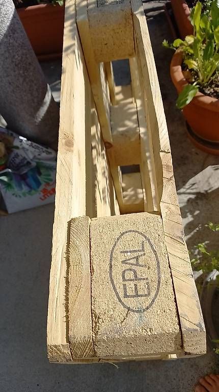 Pallets: 3 palette EPAL – Usato da Bellinzona venduto da rib_rzh6