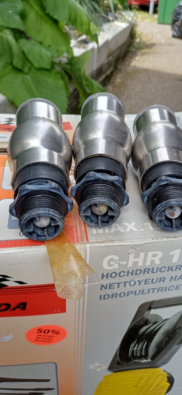 Teiche & Zierbrunnen: Schaumeffektdrùsen – Gebraucht aus Wängi von Koebi62 3