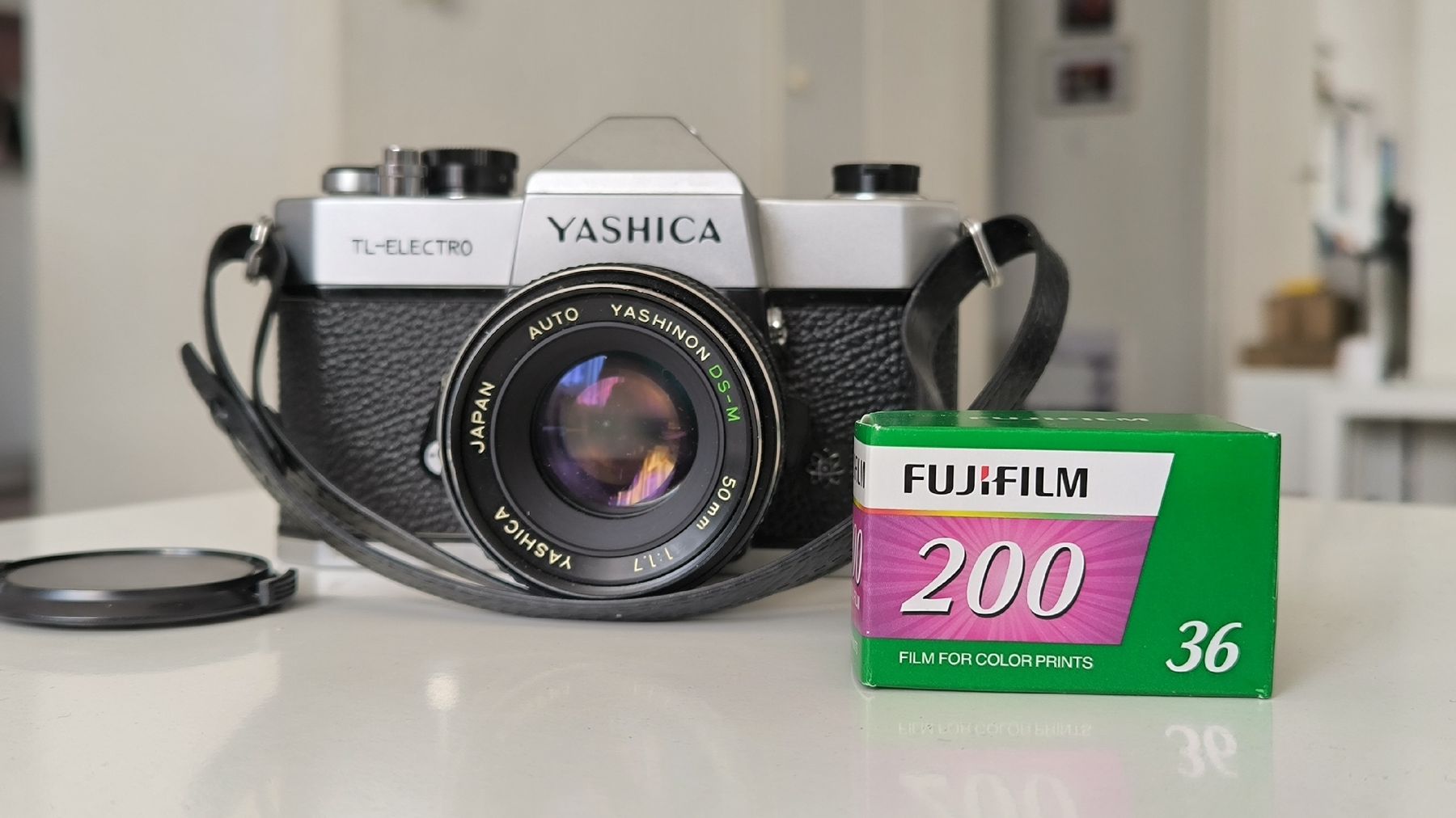 Yashica Fotocamera: Yashica TL Electro – Usato da Riaz venduto da vanucaptures