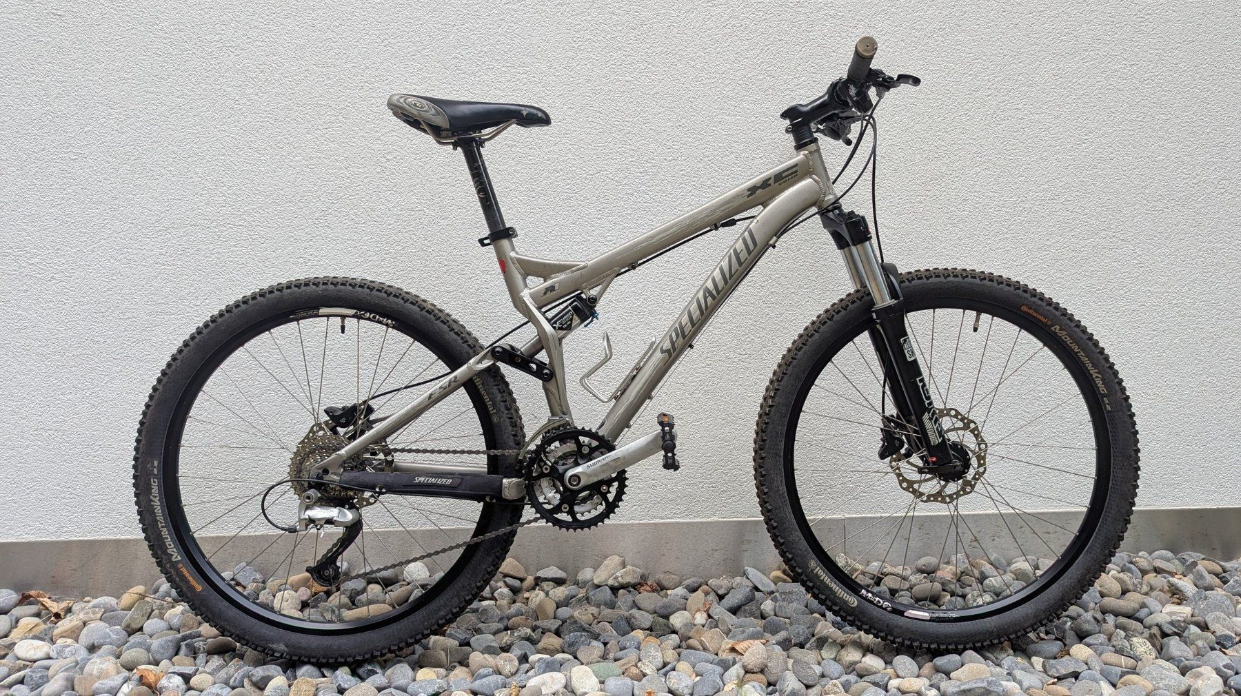 Specialized Biciclette: Specialized XC Fully Mountainbike 26" – Usato da Emmetten venduto da czn11