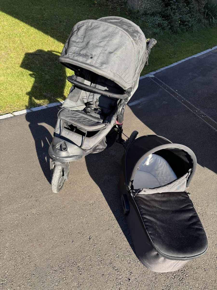 Baby Jogger Kinderwagen: City elite by baby jogger – Gebraucht aus Trin Mulin von wls
