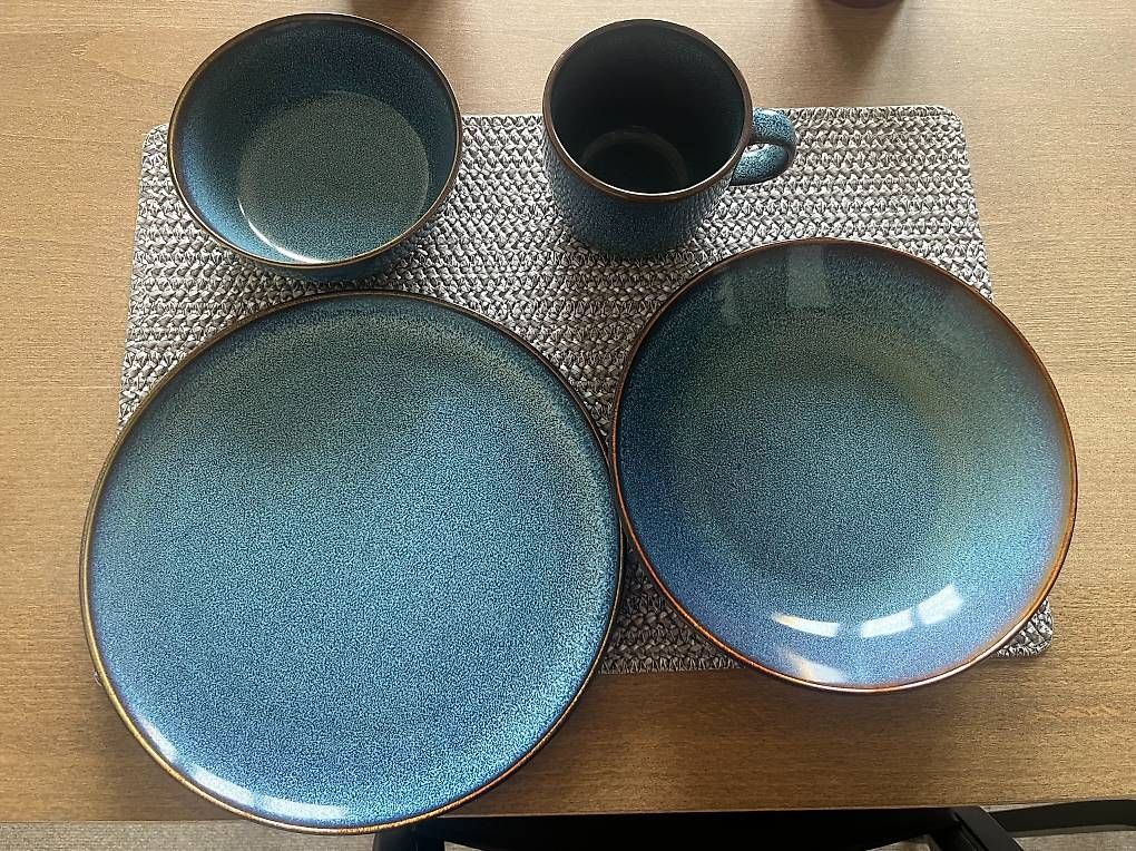 Set di piatti: Ikea Gladelig Dish set  – Nuovo e nell'imballaggio originale da Zürich venduto da kie_9wb9 2