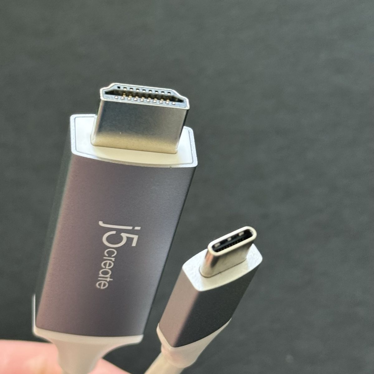Câbles: j5create USB-C auf HDMI Adapter, 2 Meter – D'occasion à Rümlang par Oleksii_Filatov 1