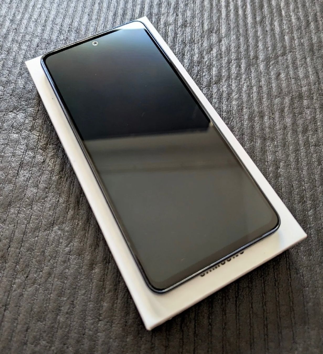 Samsung Telefoni cellulari / Smartphones: Samsung Galaxy A53 5G - 128GB – Usato da Luzern venduto da Waince786 1