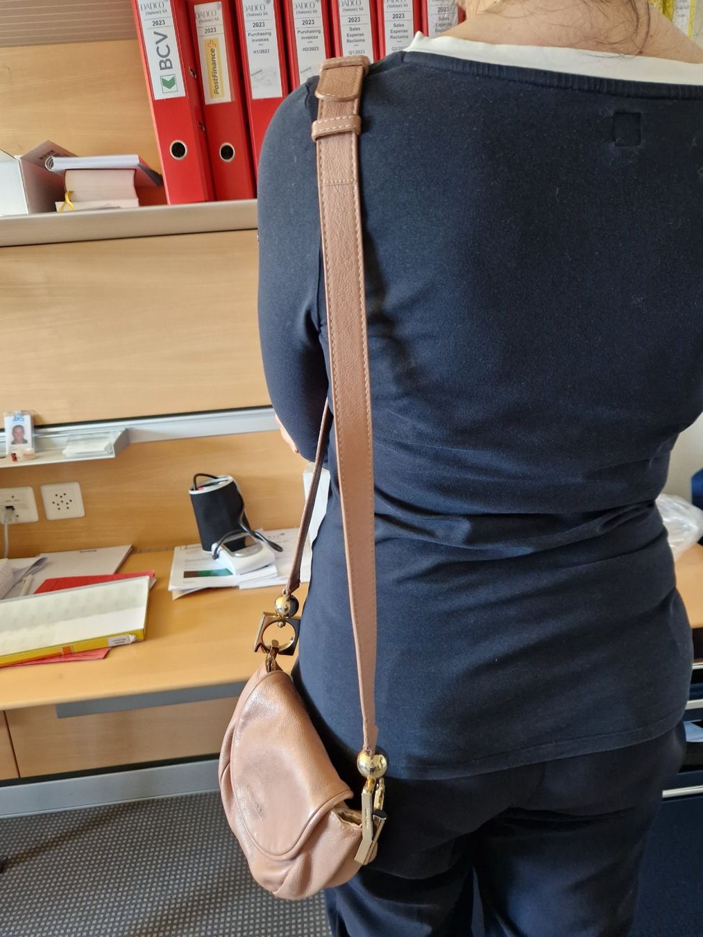 Borse da donna: Sac SeeByChloé PN: CHF 600.- – Usato da Goumoens-la-Ville venduto da cfaIII 7