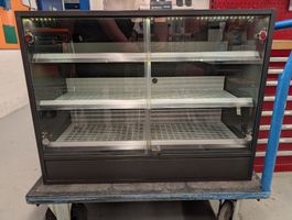 Grosser, stabiler Humidor abschliessbar