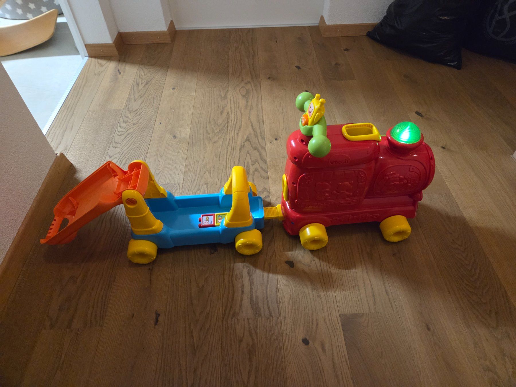Vtech Giocattoli: VTech Lauflernwagen ABC-Eisenbahn – Usato da Oberburg venduto da MichaelSt1985