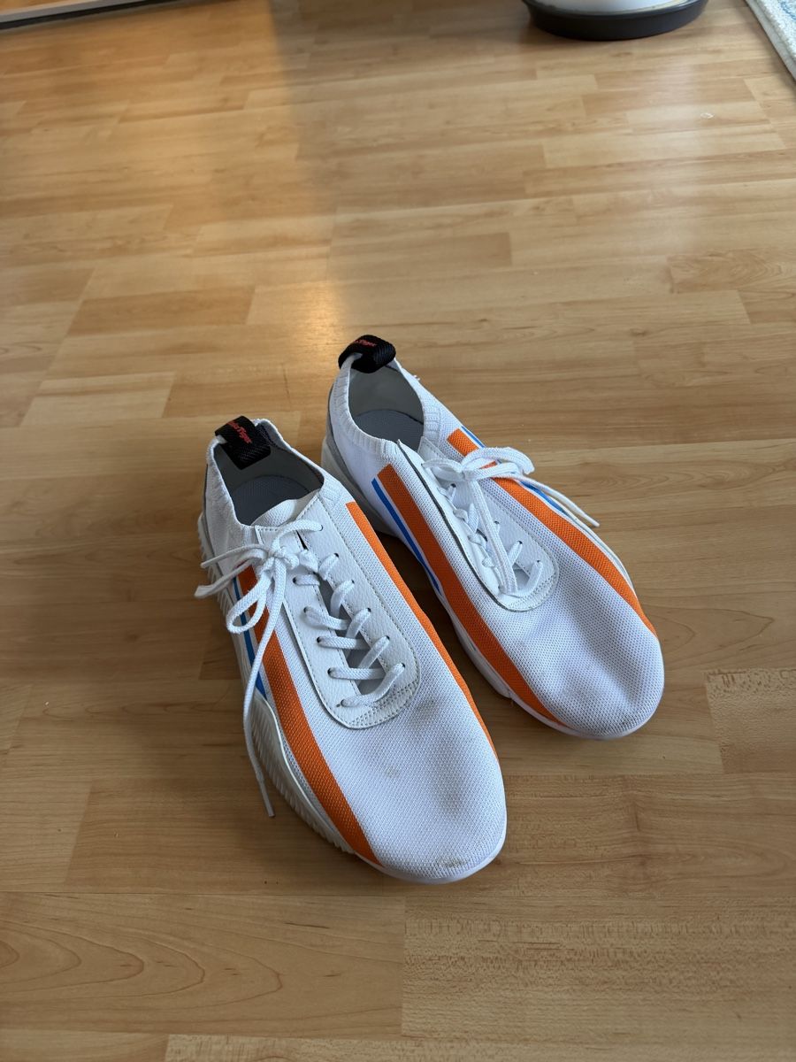 Onitsuka Chaussures hommes: Onitsuka Tiger - Acromount Knit 'White Orange' 46 – D'occasion à Zürich par tekinag