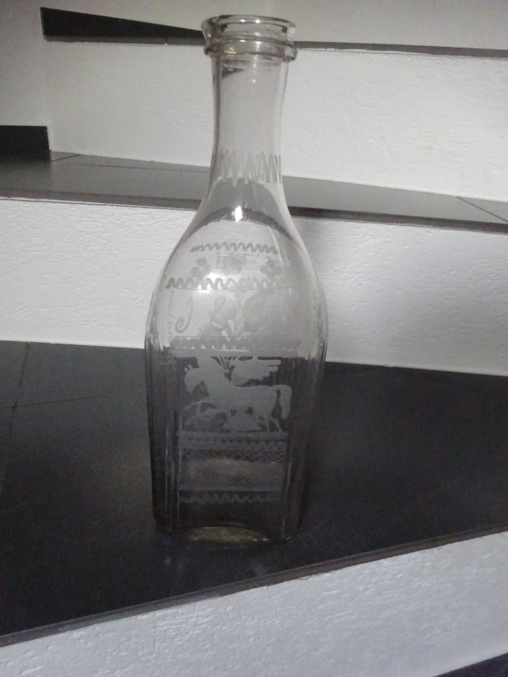 Glasi Hergiswil Bottiglie: Original Berner Taufflasche mit Pferd / dat. 1865 – Usato da Esslingen venduto da eintagammeer