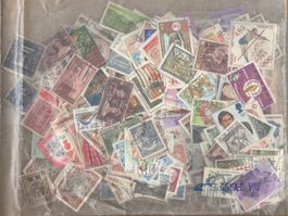Briefmarken Lot aus der ganzen Welt mit Motiven