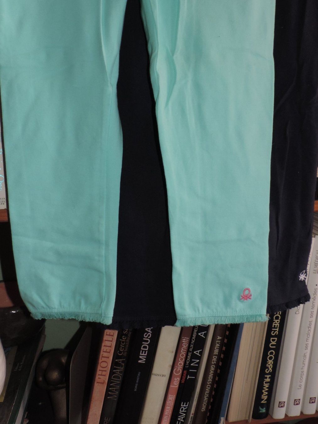 Leggings: leggings corsaires bleus – Nuovo e nell'imballaggio originale da Genève venduto da Axelle333 3