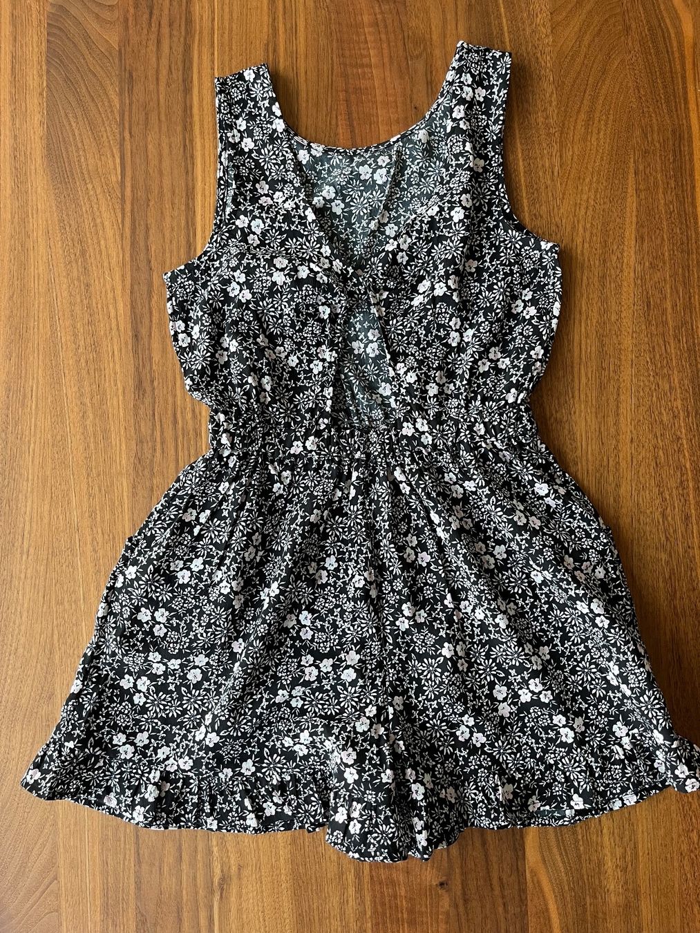 Next Jumpsuits: NEXT Twist Black Playsuit - Jumpsuit, Gr. 134 – Gebraucht aus Merlischachen von alpeva 1