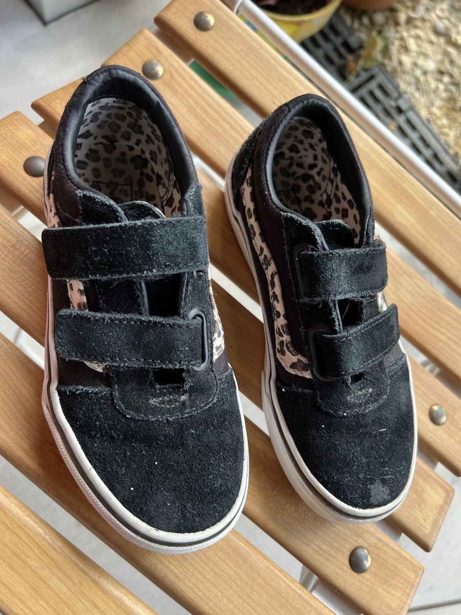 Vans Schuhe für Mädchen: Mädchen Vans Gr.31 Halbschuhe Schuhe – Gebraucht aus Eglisau von yd55
