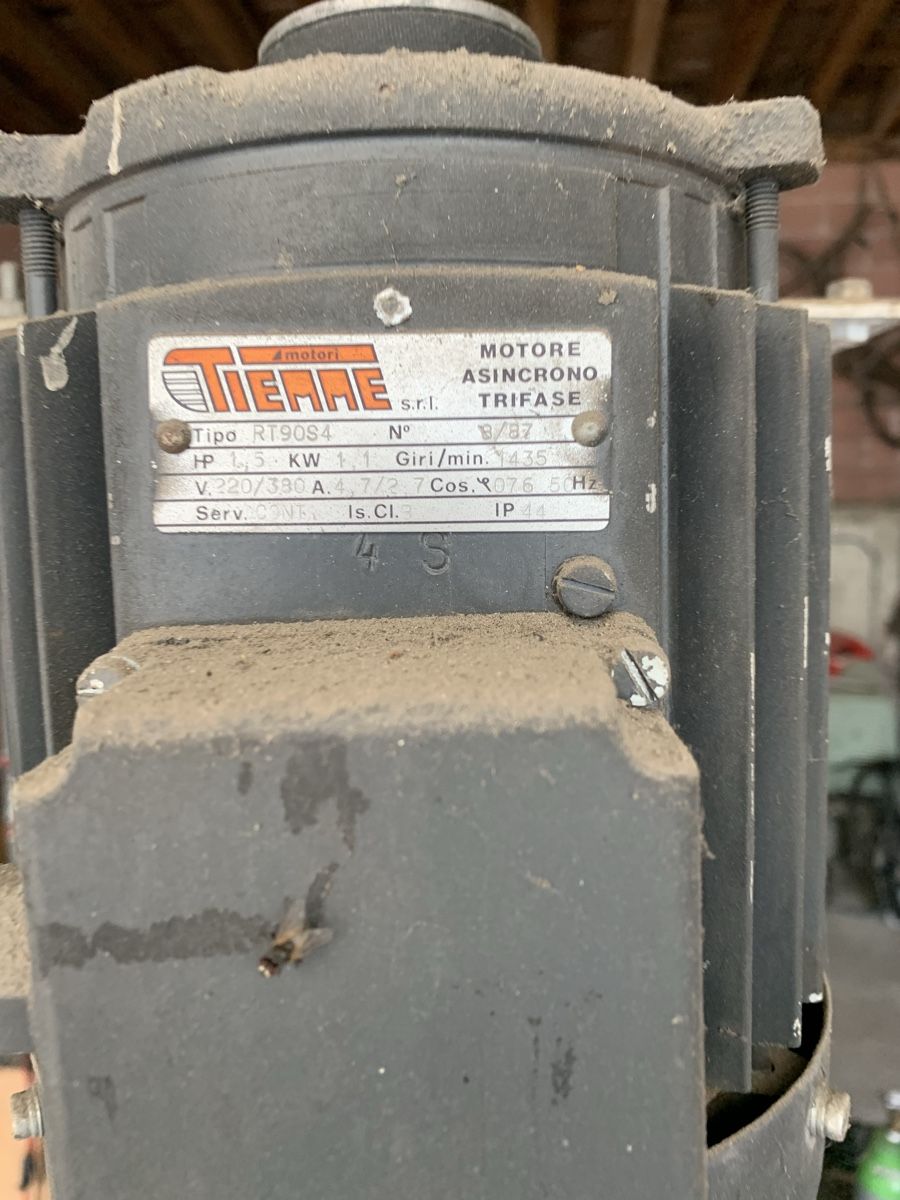 Hebebühne & Wagenheber: Lift Auto 2500 Kg – Gebraucht aus Losone von val_9rbv 5
