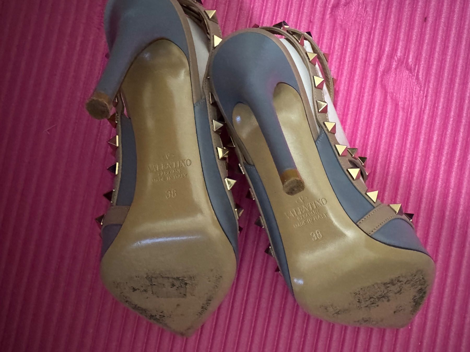 Valentino Scarpe da donna: Valentino Rockstud Pumps – Usato da Reinach BL venduto da LejEm 2
