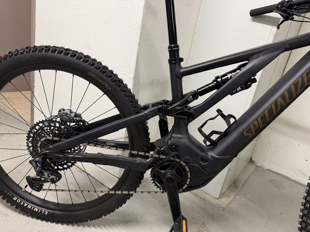 Specialized Velos: E-Bike Specialized Turbo Levo 700 Wh – Neu (gemäss Beschreibung) aus Alpnach Dorf von FO91 3