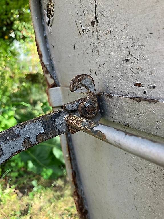 Tavoli: Gartentisch mit Spuren der Zeit – Usato da Bern venduto da korpuskel 3