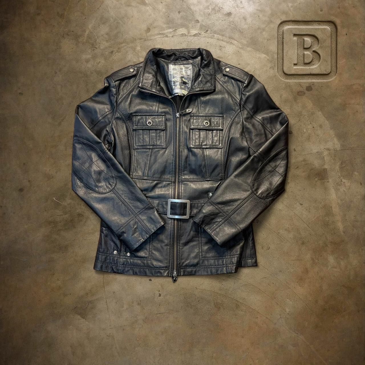 Giacche: Jacke Echte Leder mit Gürtel – Usato da Capolago venduto da LA.BOTTEGA 1