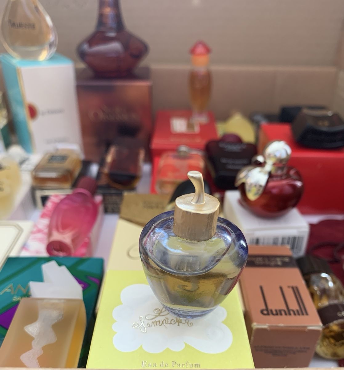 Parfum & Eau de Toilette: Parfum Miniaturen – Gebraucht aus Hochdorf von Blume007 6