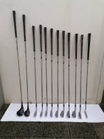 Vintage Golf-Schläger Set Uniroyal mit Wandhalterung in Holz